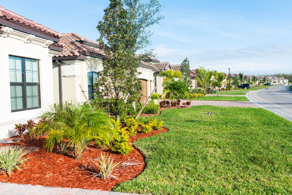 Florida home with strong curb appeal for selling your home in Clermont this summer.